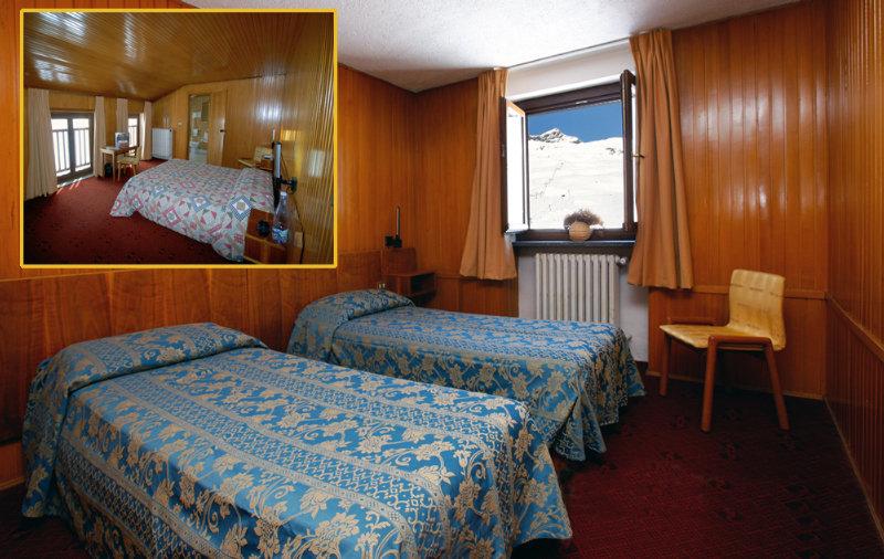 Hotel Lo Stambecco เบรยล์-แชร์วิเนีย ภายนอก รูปภาพ