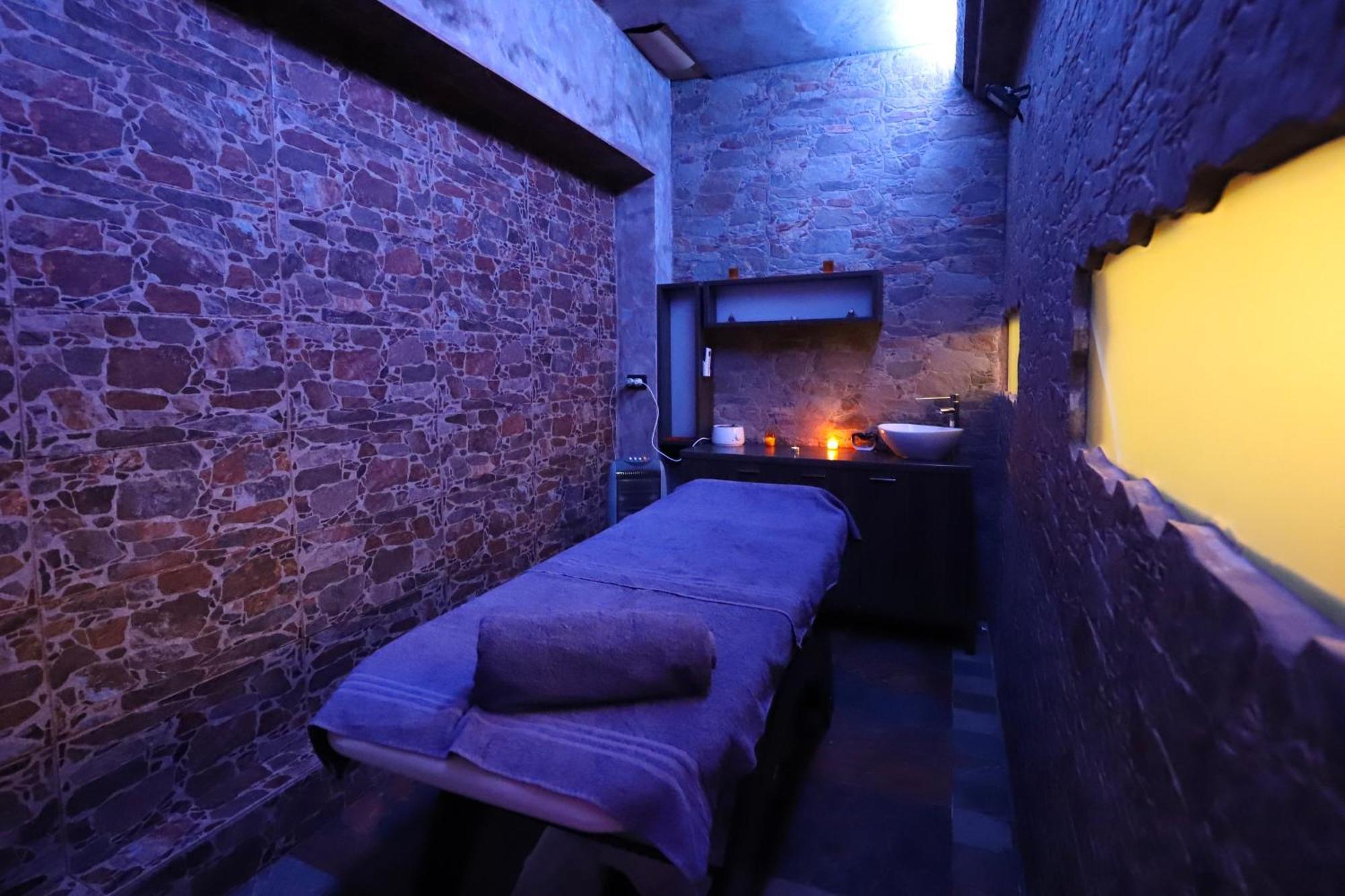 Hotel Lo Stambecco เบรยล์-แชร์วิเนีย ภายนอก รูปภาพ